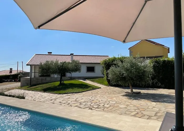 Quinta De Toubres 度假居