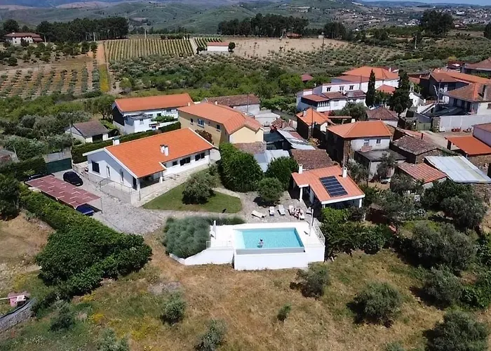 Quinta De Toubres 度假居